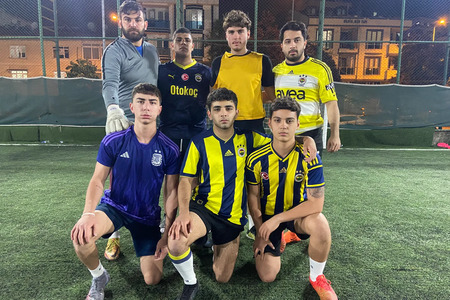 KARA AMBAR TOPÇULARI & MİSYONER FC