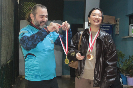 BLİTZ FC & BİRAZ HIRS FC