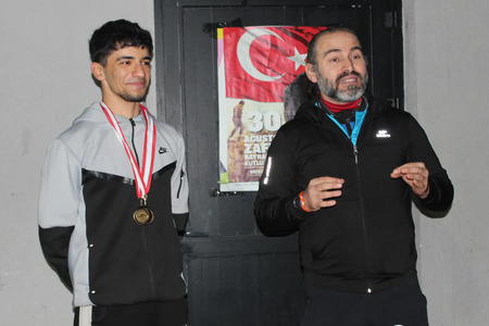 ACIBADEM FC  & ÜSTÜN FC