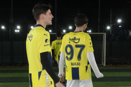 TEBESSÜM FK & ÜSTÜN FC