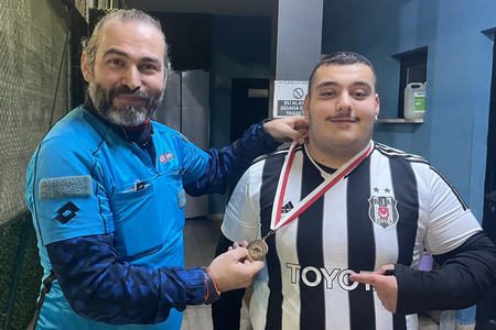ACIBADEM FC  & ÜSTÜN FC