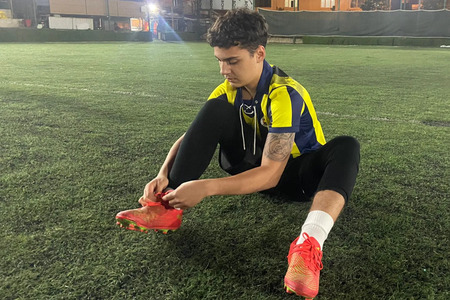 ATLETİCO ERGUVAN & MİSYONER FC