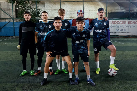 ATLETİCO ERGUVAN & -