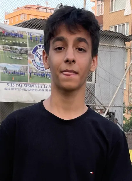 ARŞİA MEHNİ 